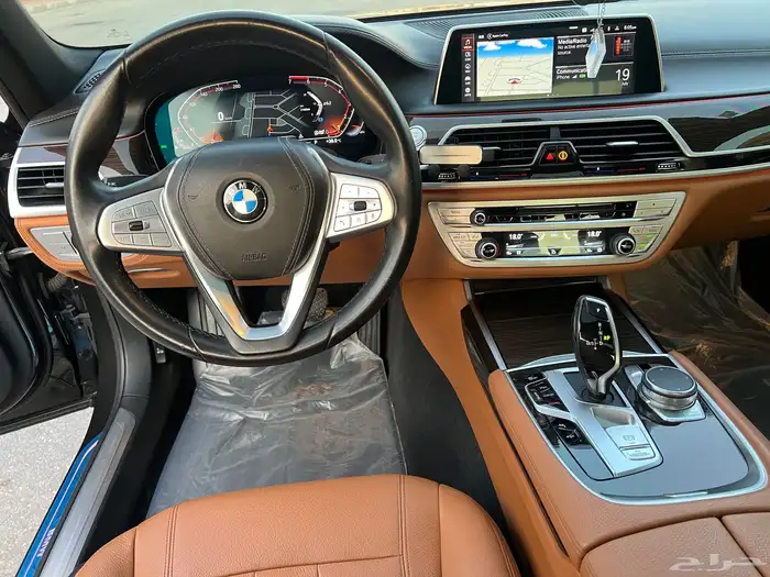 بي ام دبليو ( 730 LI ) الموديل 2021 شبه جديده 9
