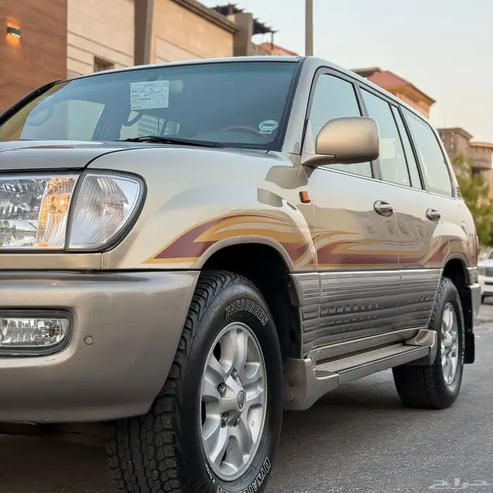 لاندكروزر GXR قير عادي - 2005 بريمي 8