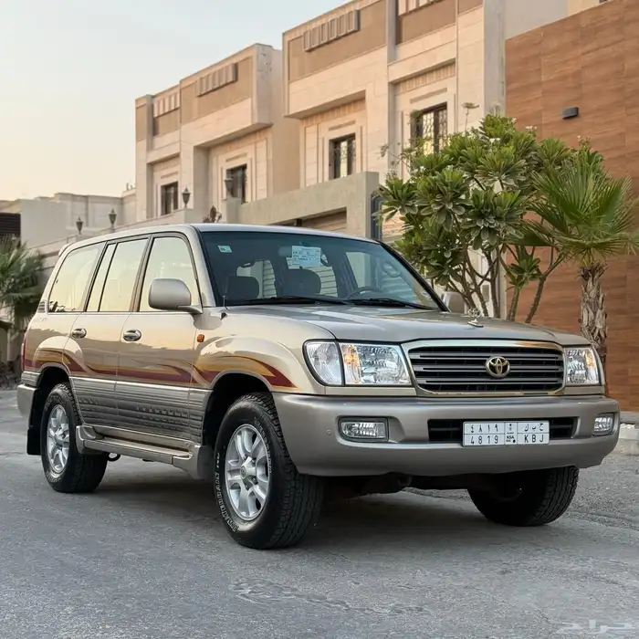 لاندكروزر GXR قير عادي - 2005 بريمي 0