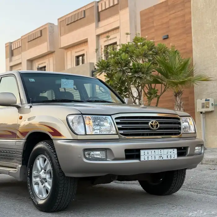 لاندكروزر GXR قير عادي - 2005 بريمي 1
