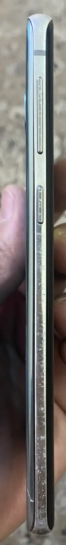 samsunge galaxy S10 5