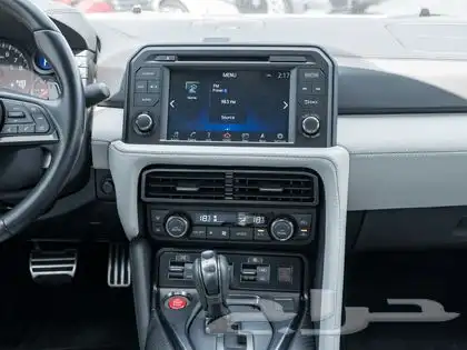 2023 Nissan GT-R 12