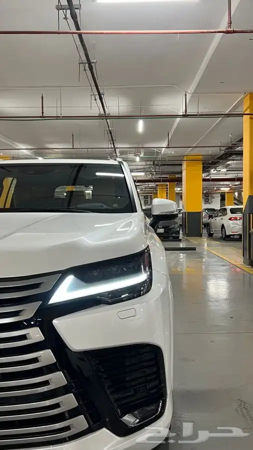 جيب لكزس LX600 موديل 2024 سعودي اخو الاصفار 11