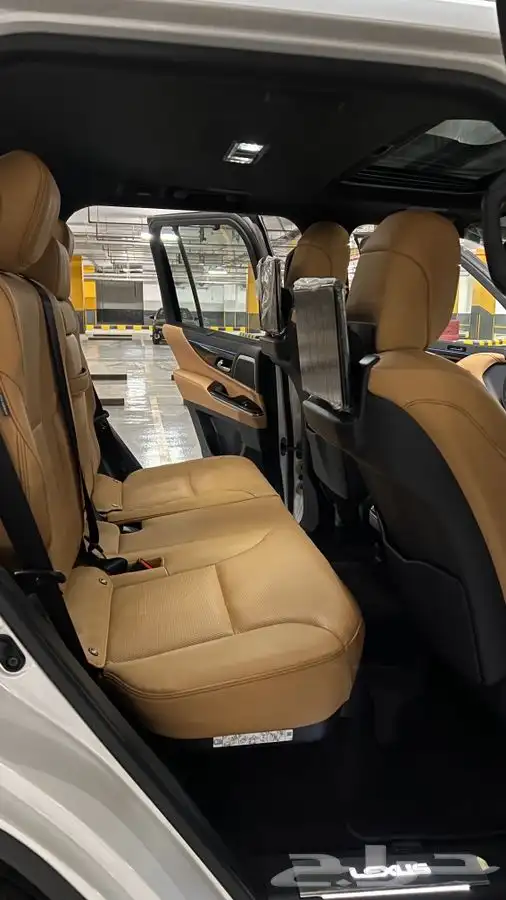 جيب لكزس LX600 موديل 2024 سعودي اخو الاصفار 26