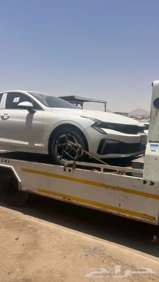 قطع غيار كيا k5 2024 0