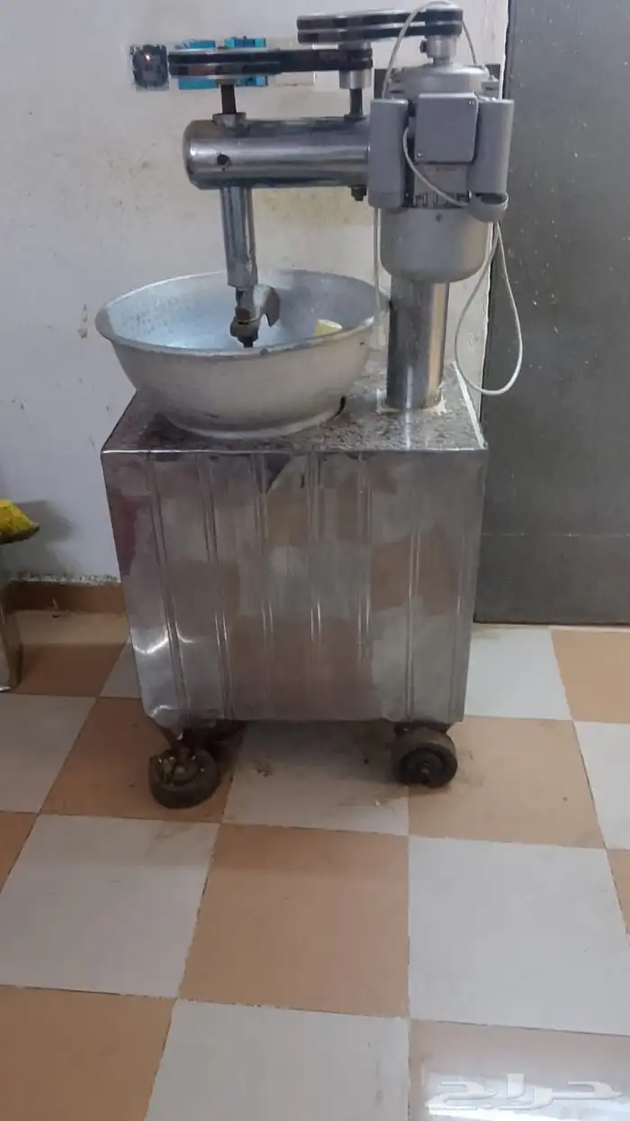 مكينه طعميه جديده جدا استخدمت مرات معدوده 2