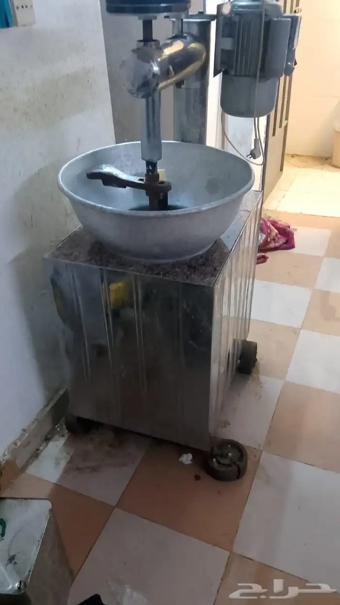 مكينه طعميه جديده جدا استخدمت مرات معدوده 0