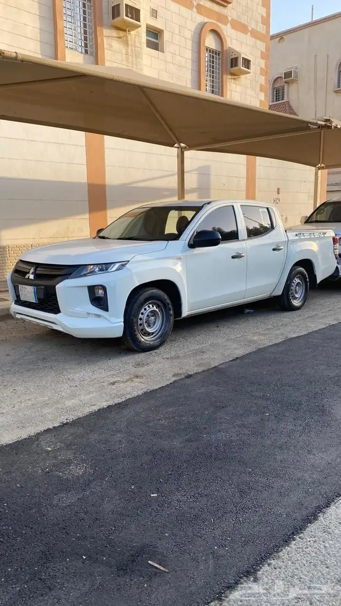 ونيت ميتسوبيشي L200 0