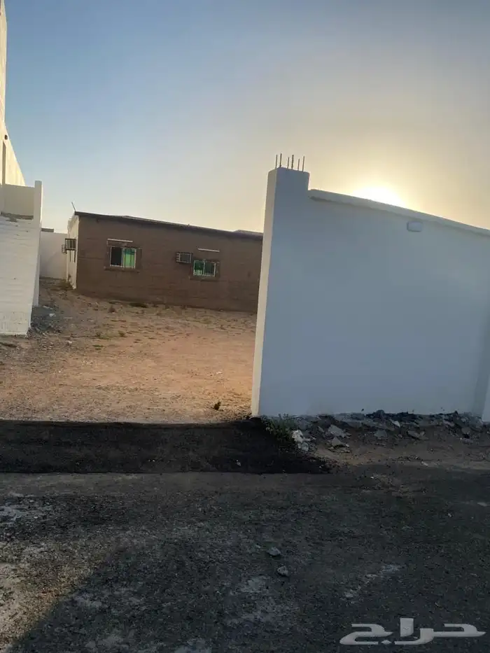 للبيع استراحة مساحة جيدة وبصك بالرحبة السيل الصغير 0