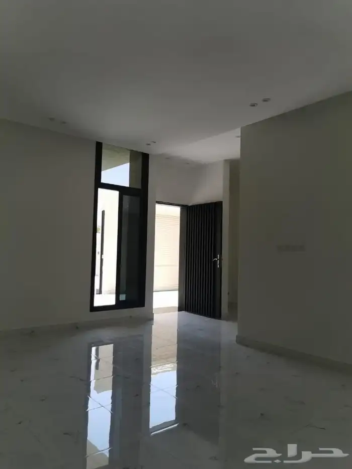 للبيع فيلا بحي العارض 3