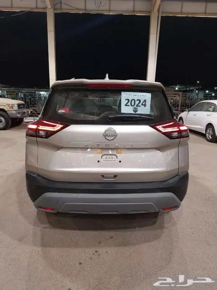 نيسان اكستريل 2024 ستاندر 7 راكب 3