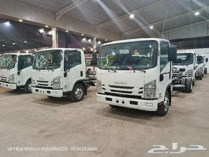 عرض خاص إيسوزو دينا 4 طن طويل وقصير 2025 اصفار وكاله 1