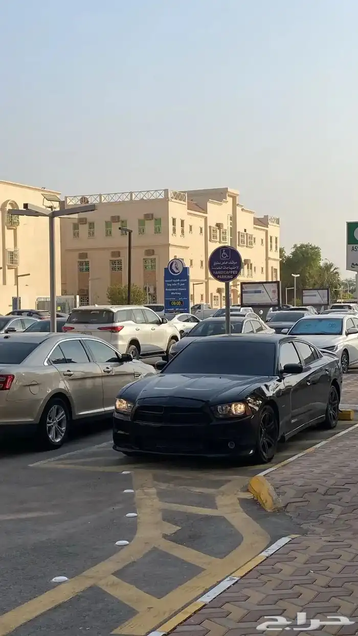 دودج تشارجر للبيع تشليح 2