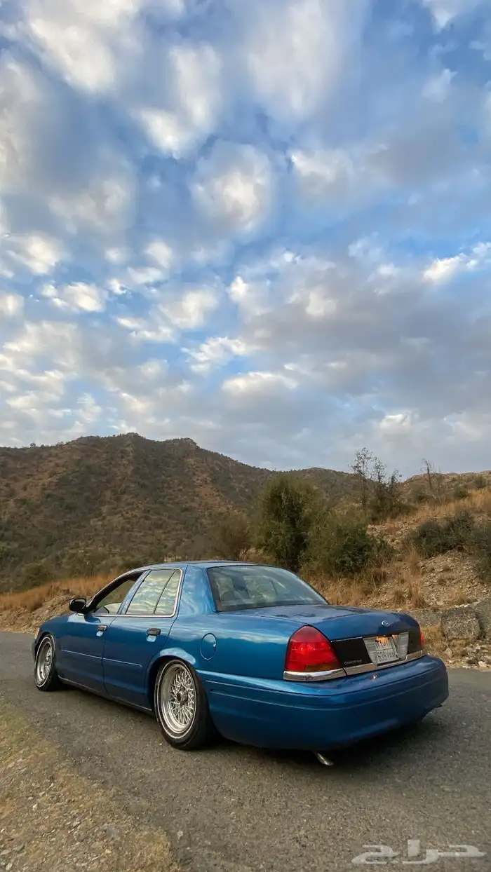 فورد كراون فكتوريا 1999 16