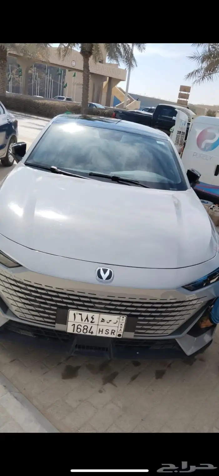 Changan Uni-V 2023 للتنازل شانجان يوني في 3