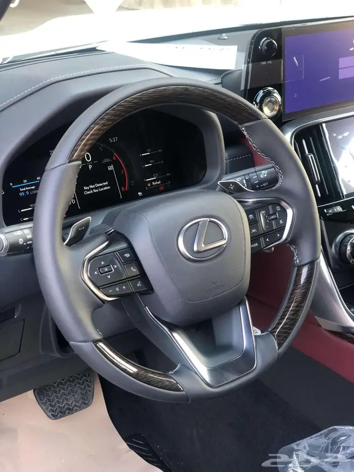 جيب لكزس LX 600 BB 2025 سعودي كل الألوان بأقل سعر 10