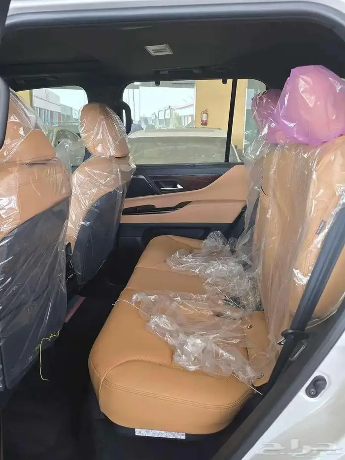 لكزس LX700 BH هايبرد سعودي موديل 2025 اقل سعر 5
