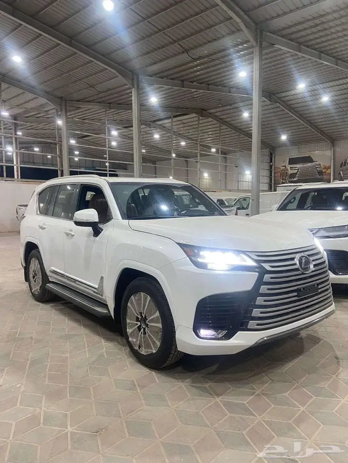 لكزس LX600 BA نص فل 2025 عرض خاص 496 الف شامل الضريبه 4