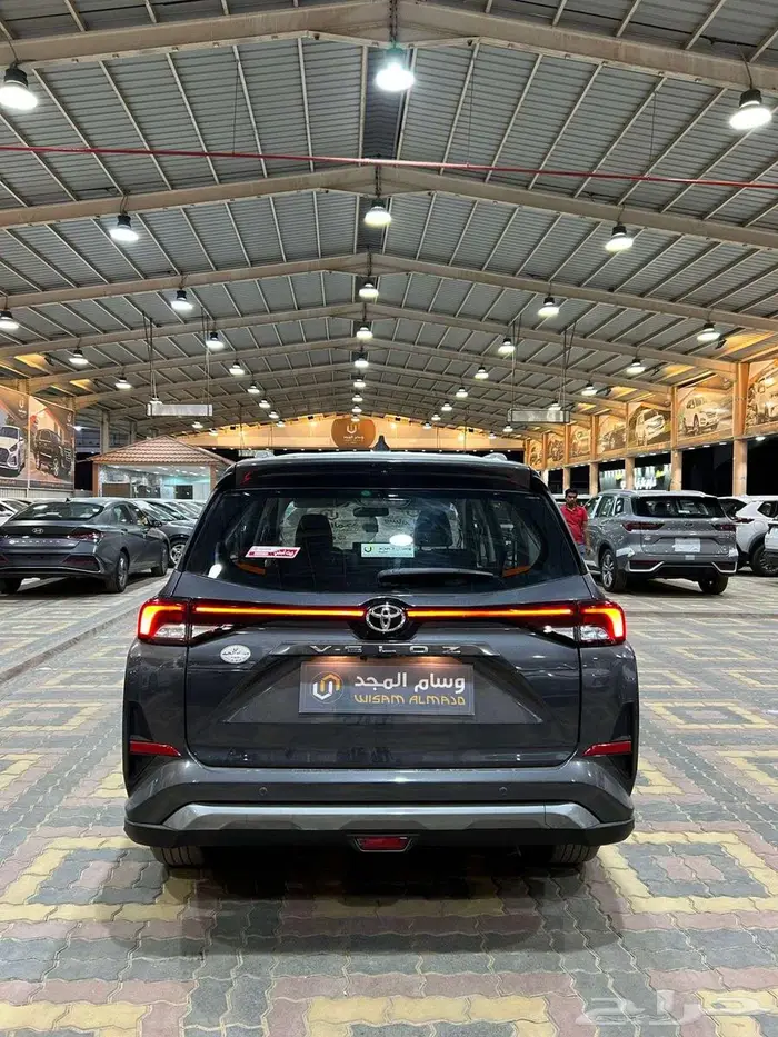 تويوتا فيلوز GLX بنزين 2025 كاش وبنك 11