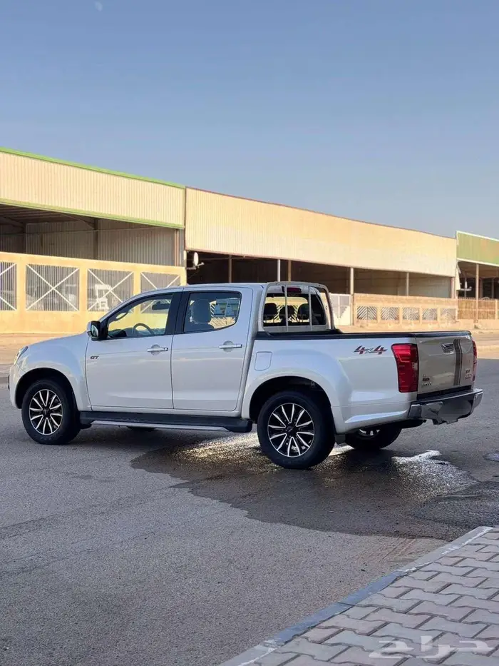 ايسوزو ديماكس غمارتين 2019 GT 7