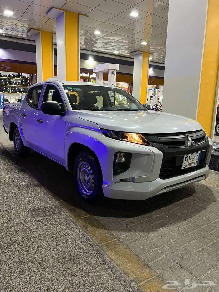 مستوبيشي L200 مديل 2020 بحاله ممتازه اخو الجديد 1