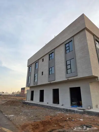 عمارة تجارية سكنية للبيع ( العاقول ) index