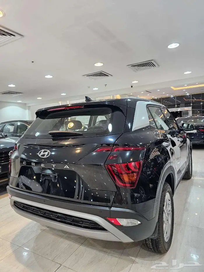 هيونداى كريتا سمارت 2025 أسود 8
