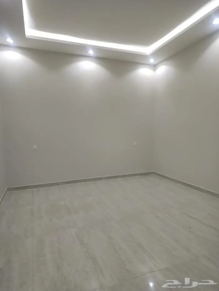 دور للايجار بحي الجنادريه 2