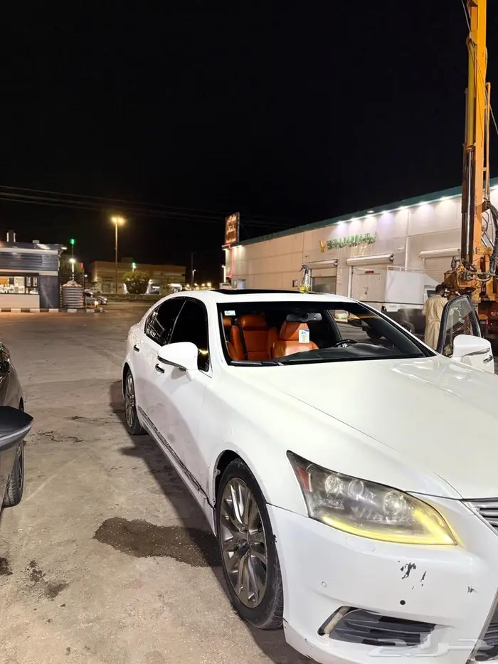 لكزس Ls460 2013 شورت مصدوم 16