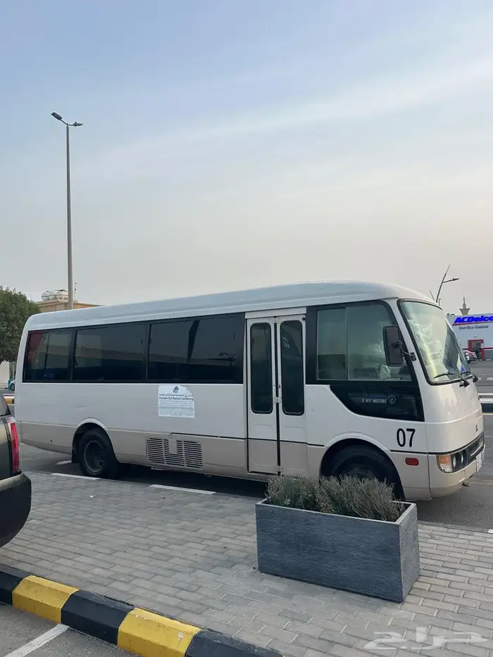 باص للإيجار الشهري 7