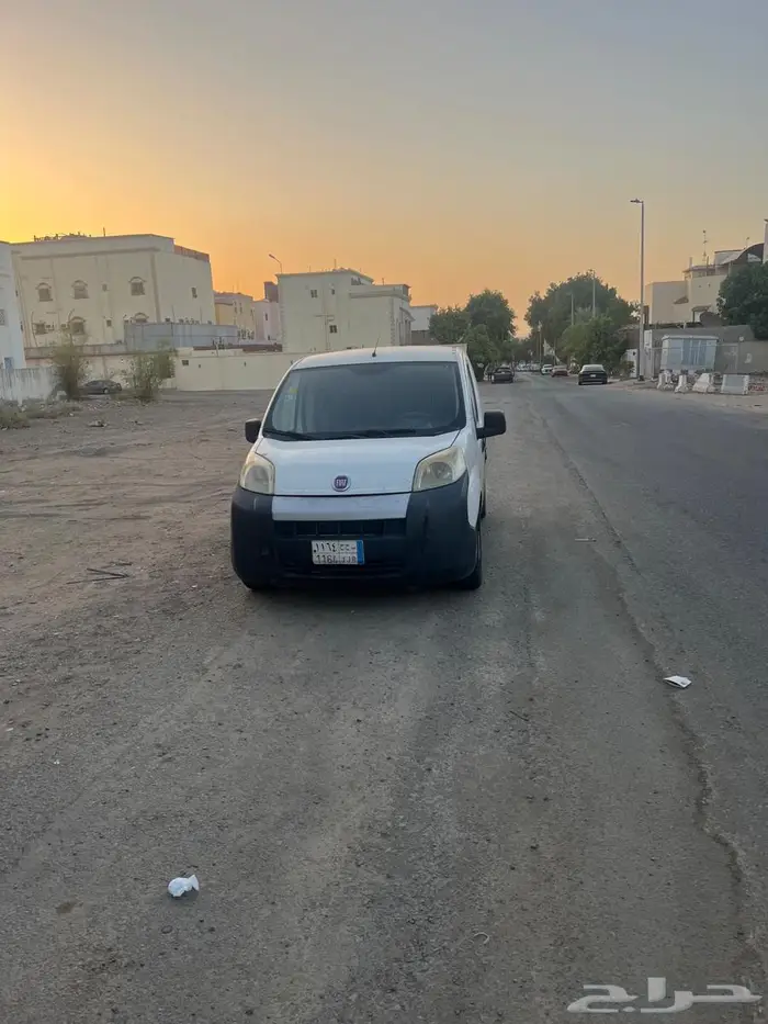 للبيع فان بضاعة فيات 2