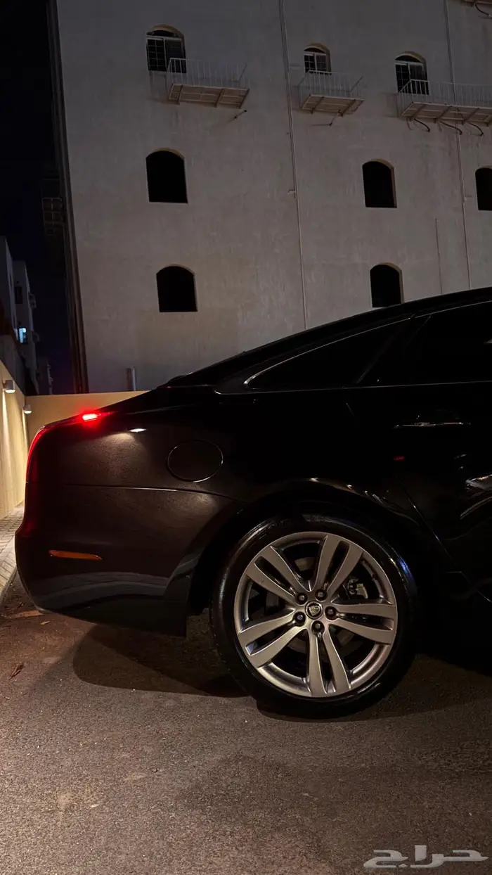 جاكوار XJ للبيع 19