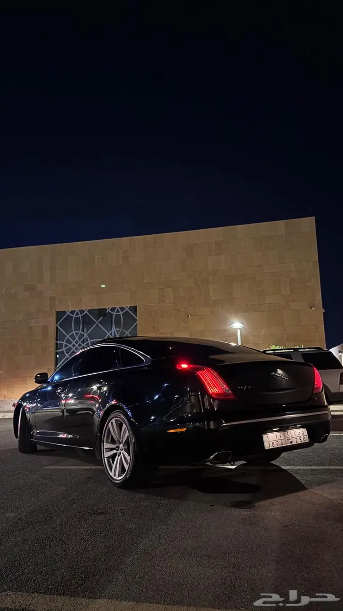 جاكوار XJ للبيع 4
