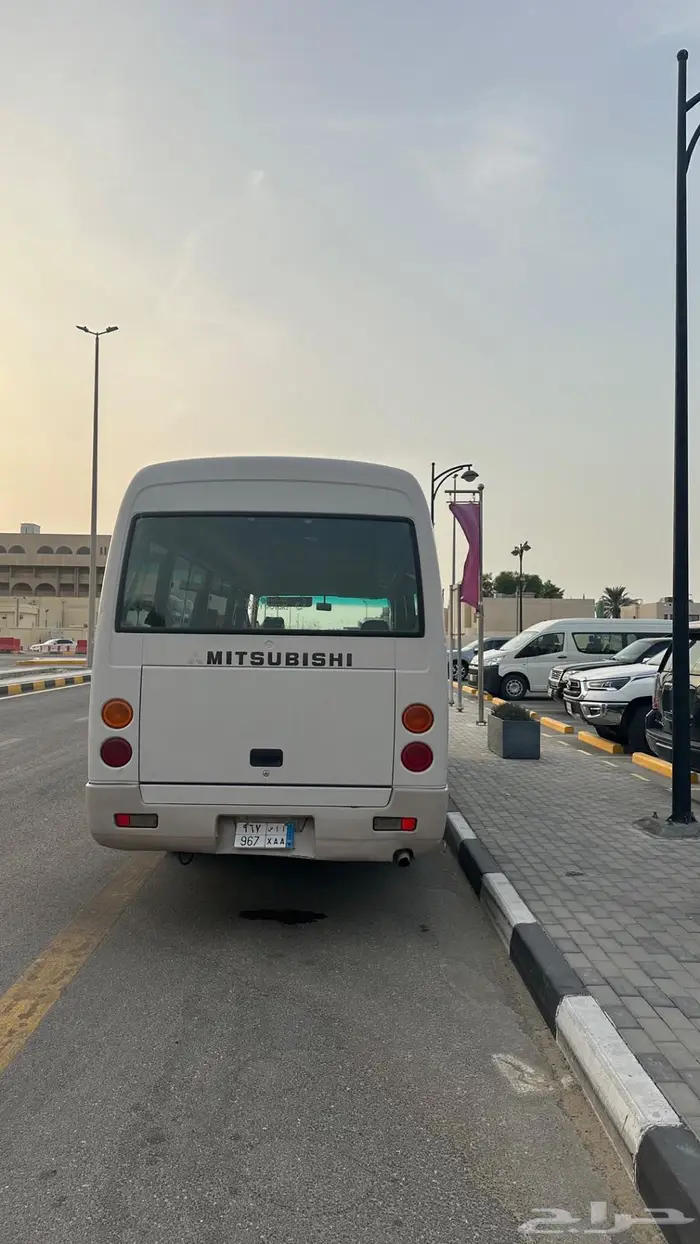 باص للإيجار الشهري 8