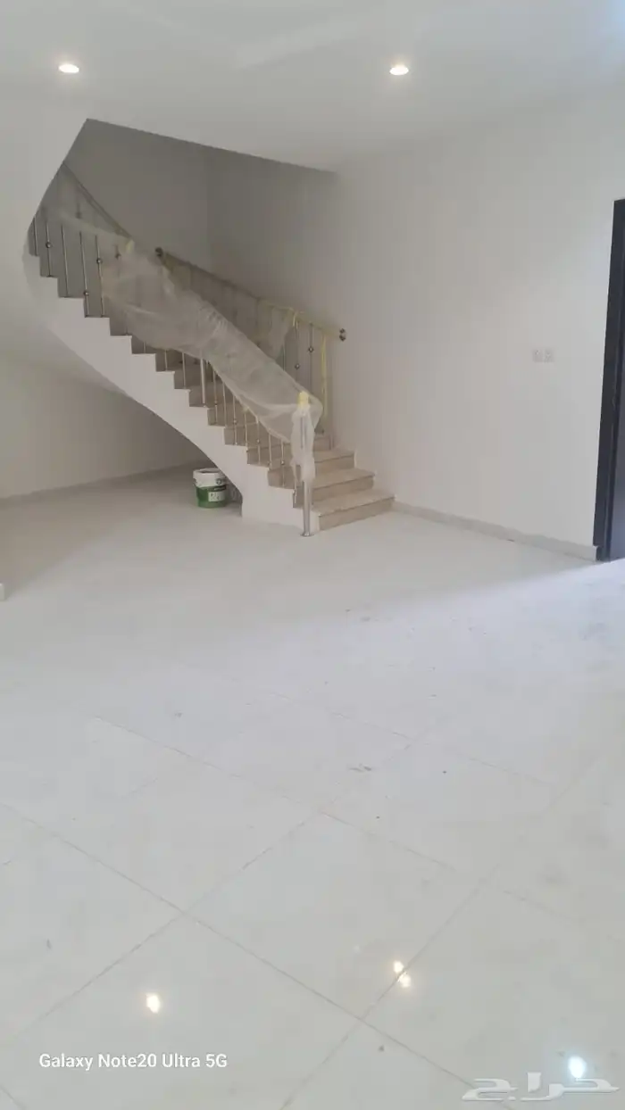فيلا للبيع ف حي العكيشية 3