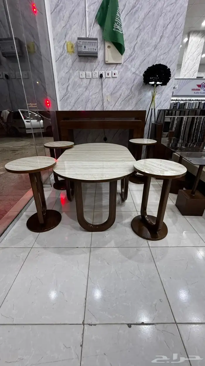 طاولات جاهز وتغصيل 3