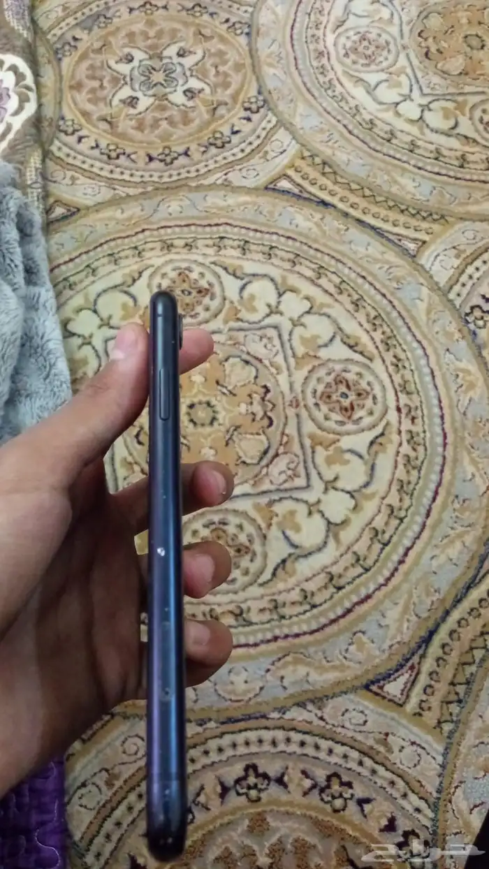 ايفون اكس ار   البطاريه 71 الشاشه مو مغيره الضهر مكسور 2