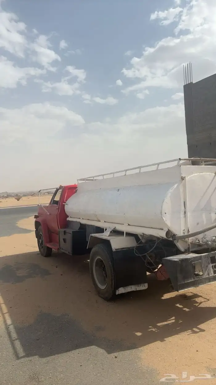 جمس لوري 83 0