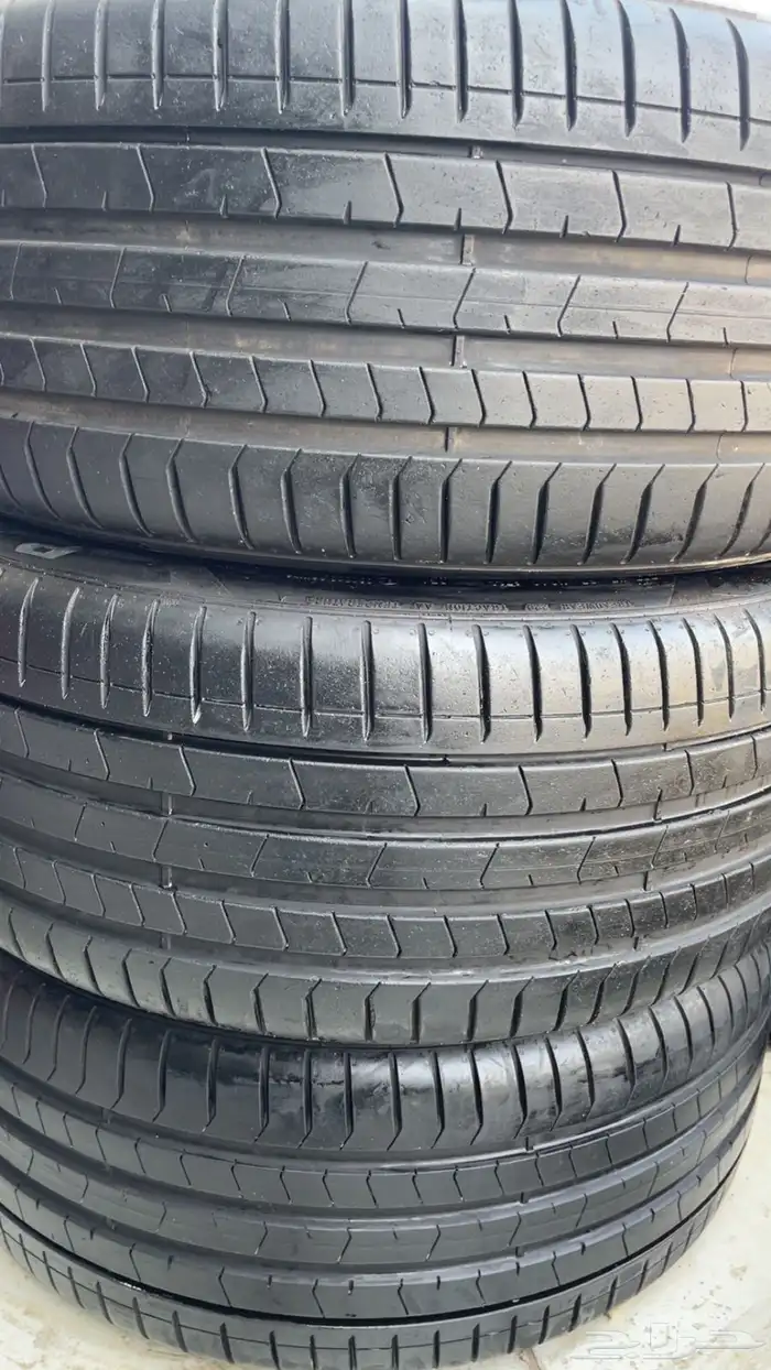 265 40 20 كفرات بريلي مستخدمة نضيفة جدا  ومشروطة 1
