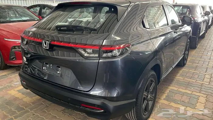 هوندا HRV نص فل 2025 7
