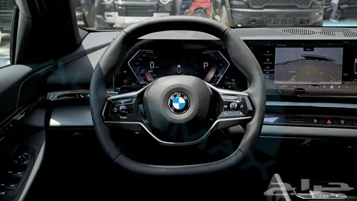 2025 BMW 5-SERIES 520i 2.0T RWD GCC 0Km اصفار ضمان الوكيل 9
