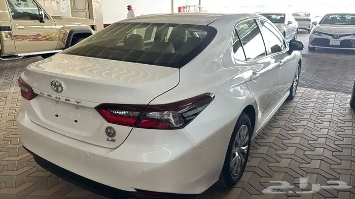 كامري LE 2022 عداد 7 الالف ب90 الف 2