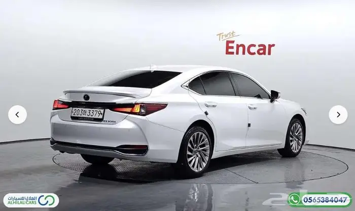 كود   S 151 ليكزس ES300h Luxury Plus 3