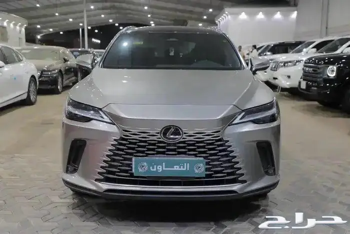 ليكزس RX 350 BB فل كامل بانوراما جلد بنزين موديل 2025 1