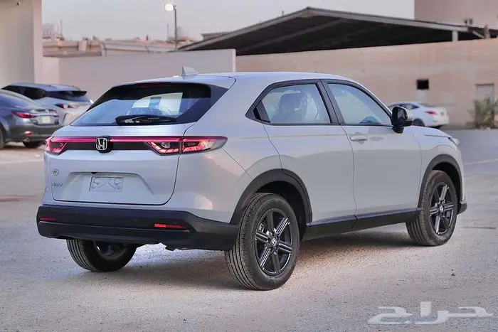 هوندا HR-V سماوي 2024 3