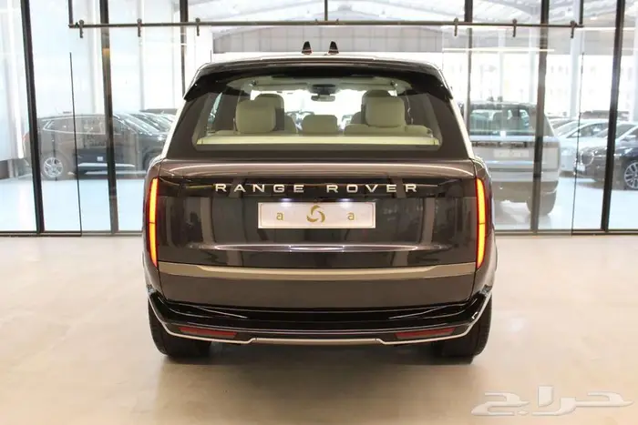 رنج روفر HSE V8 2025 5
