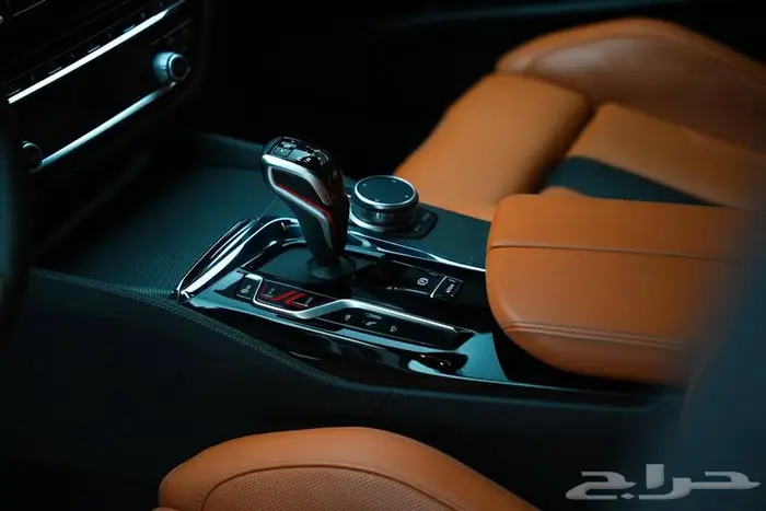 M5 Competition 2023 8
