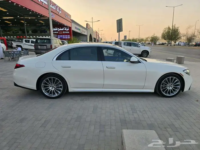 مرسيدس اس 500 موديل 2023 امريكي 4