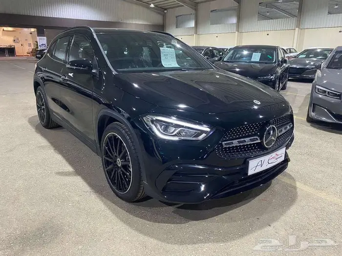 مرسيدس GLA200 جفالي 2023 اصفار تظليل مجاني 3