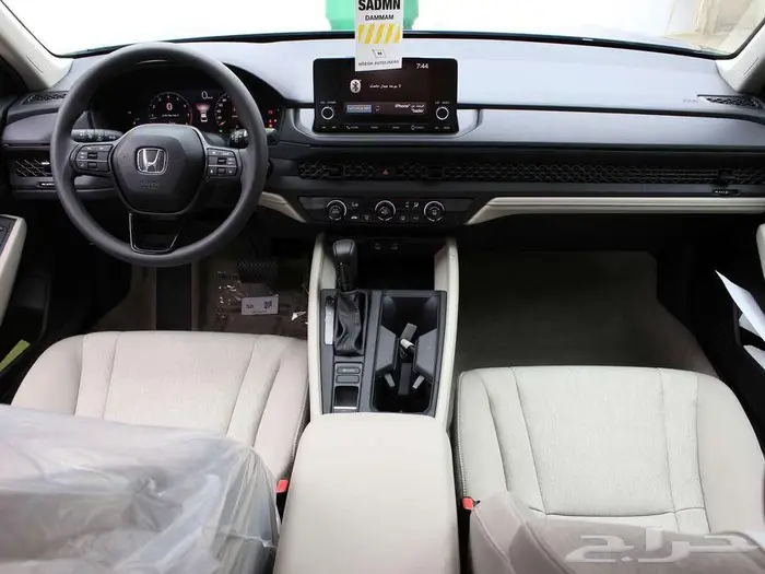 هوندا اكورد LX ستاندر 2025 عبدالله هاشم 7